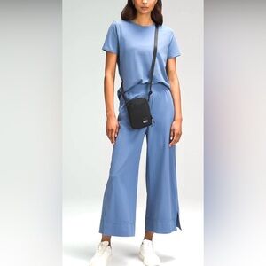 NEW Lululemon Athletica Black Easy Access 1.5L Crossbody Bag